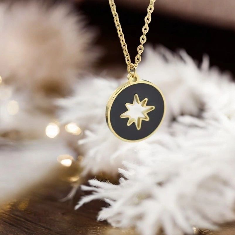 Nova Glow Necklace