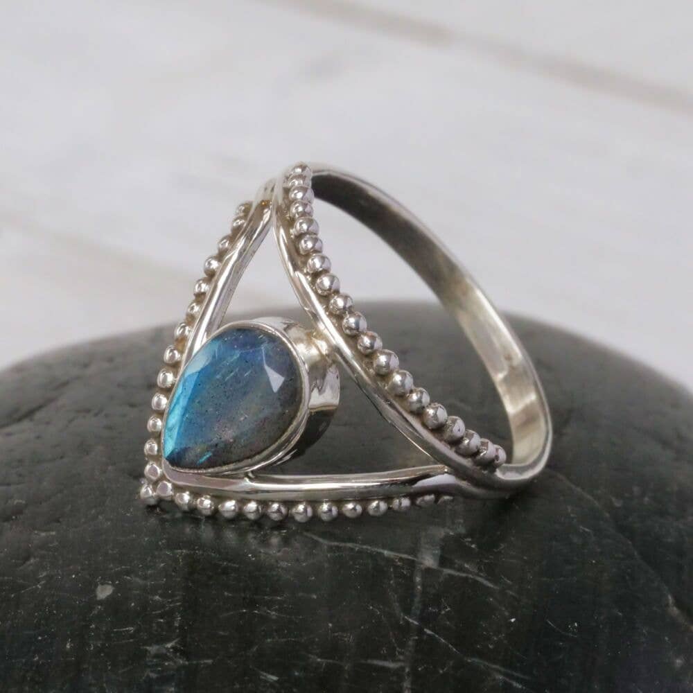 Sterling Silver Spotted Triangle Ring