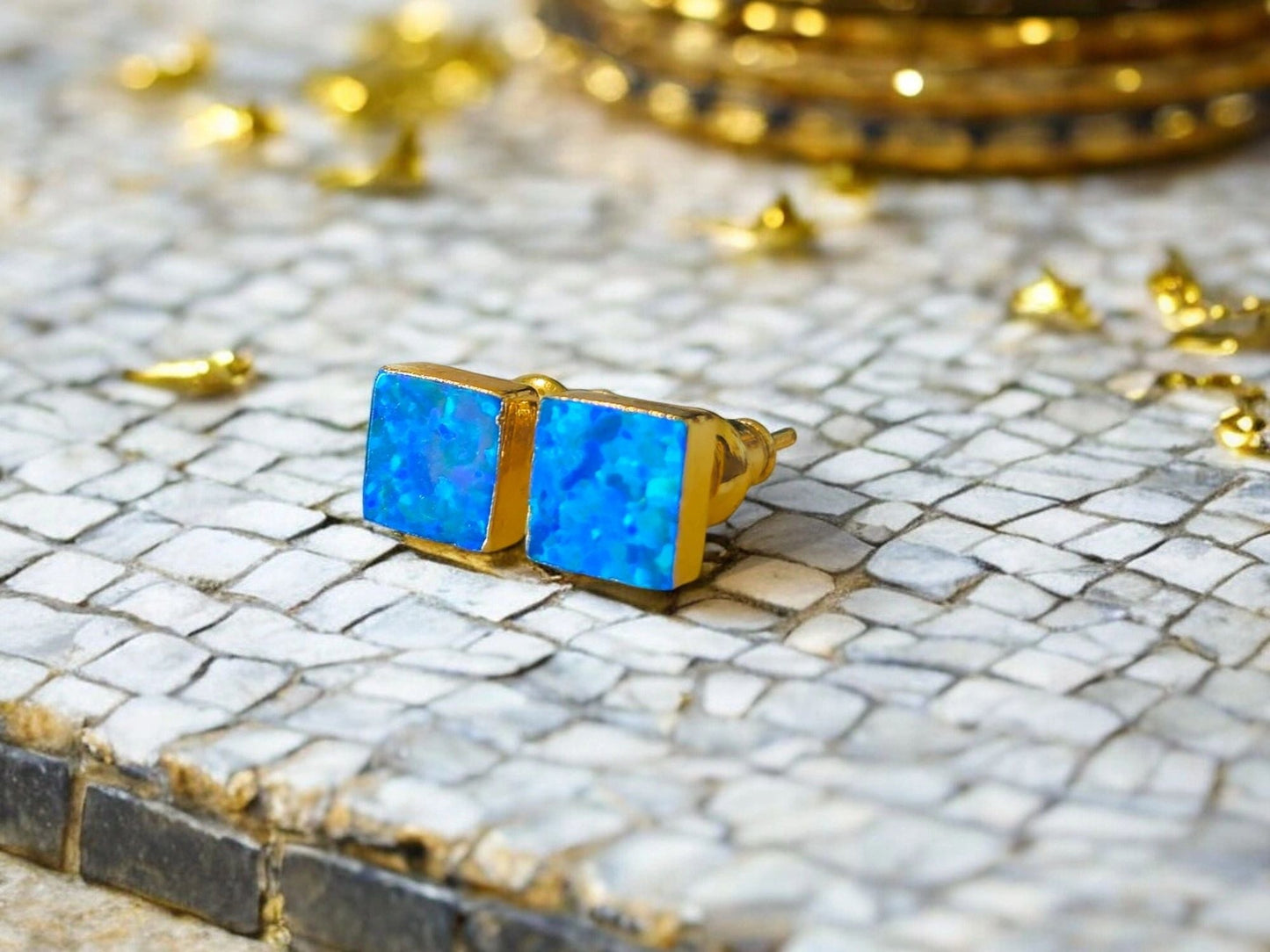 4 Directions of Light