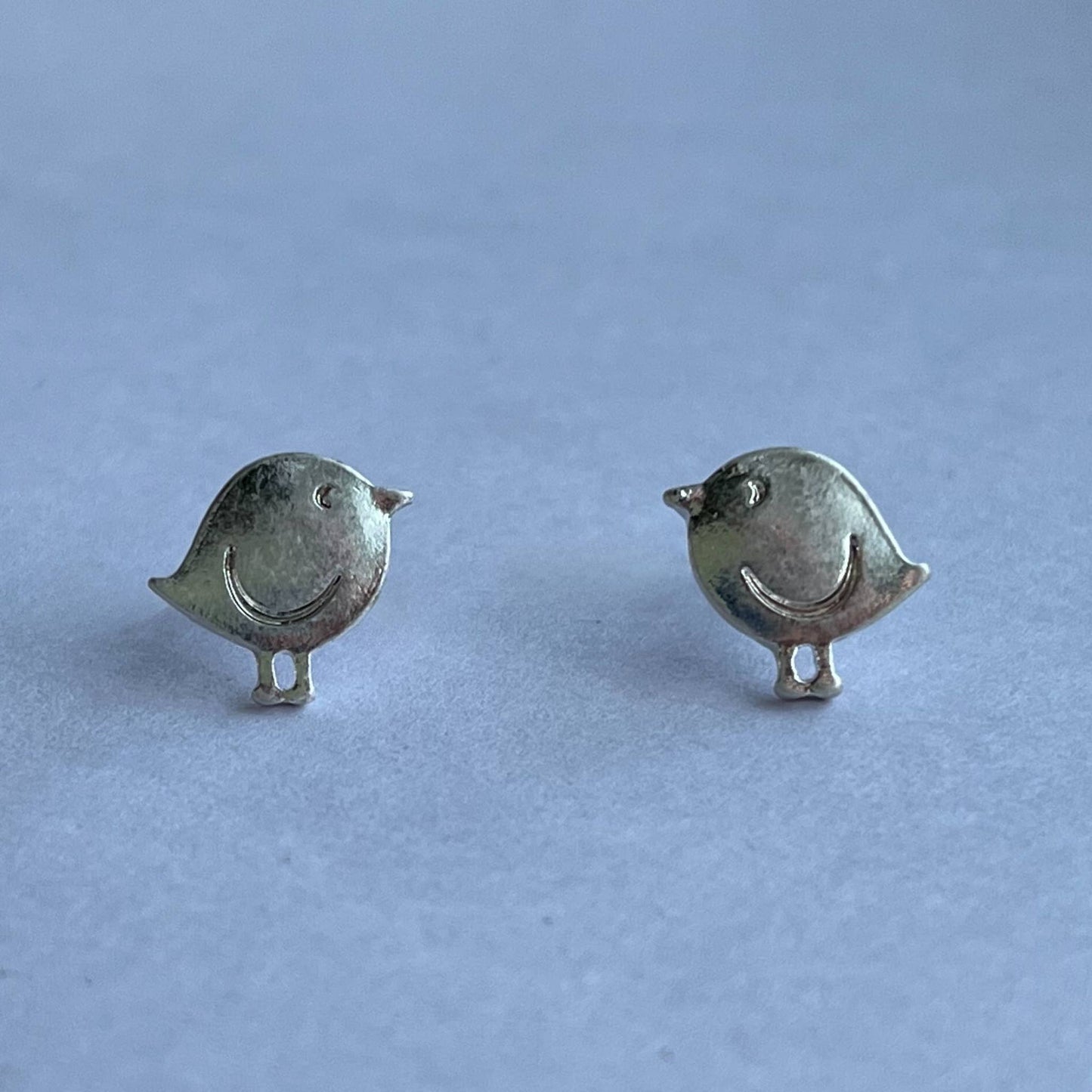 Birdie Stud Bud Stud Earrings