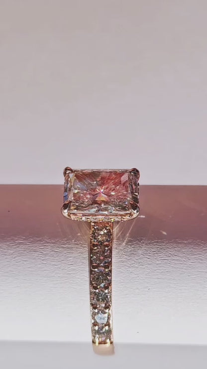 1.37 CT 14K Rose Gold Elect Diamond Ring